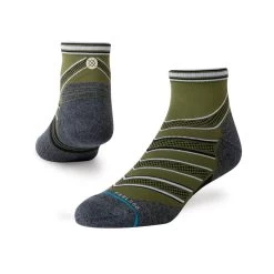 Stance Conflicted Qtr Ankle Socks In Green