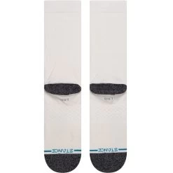 Stance Explorers Patch National Geographic Crew Socks In Offwhite -Stance stance national geographic explorers patch crew socks offwhite a556d20exp ofw b2 8i4szlthjvfx8gmt