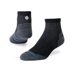Stance Run Qtr Ankle Socks In Black